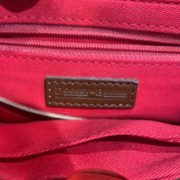 Dooney and Bourke Medallion Tiney East/West Bag Medallion Collection 2007 - Picture 8 of 13